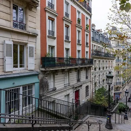 Au Coeur De Montmartre Paris