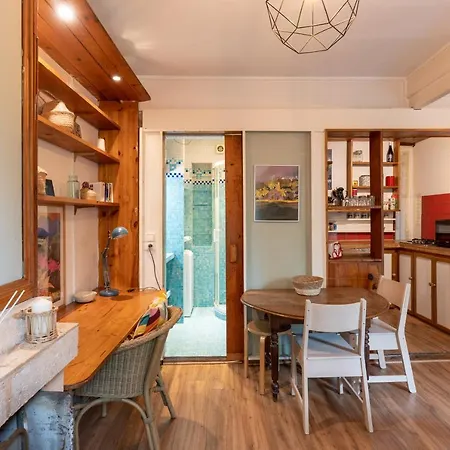 Apartament Au Coeur De Montmartre *